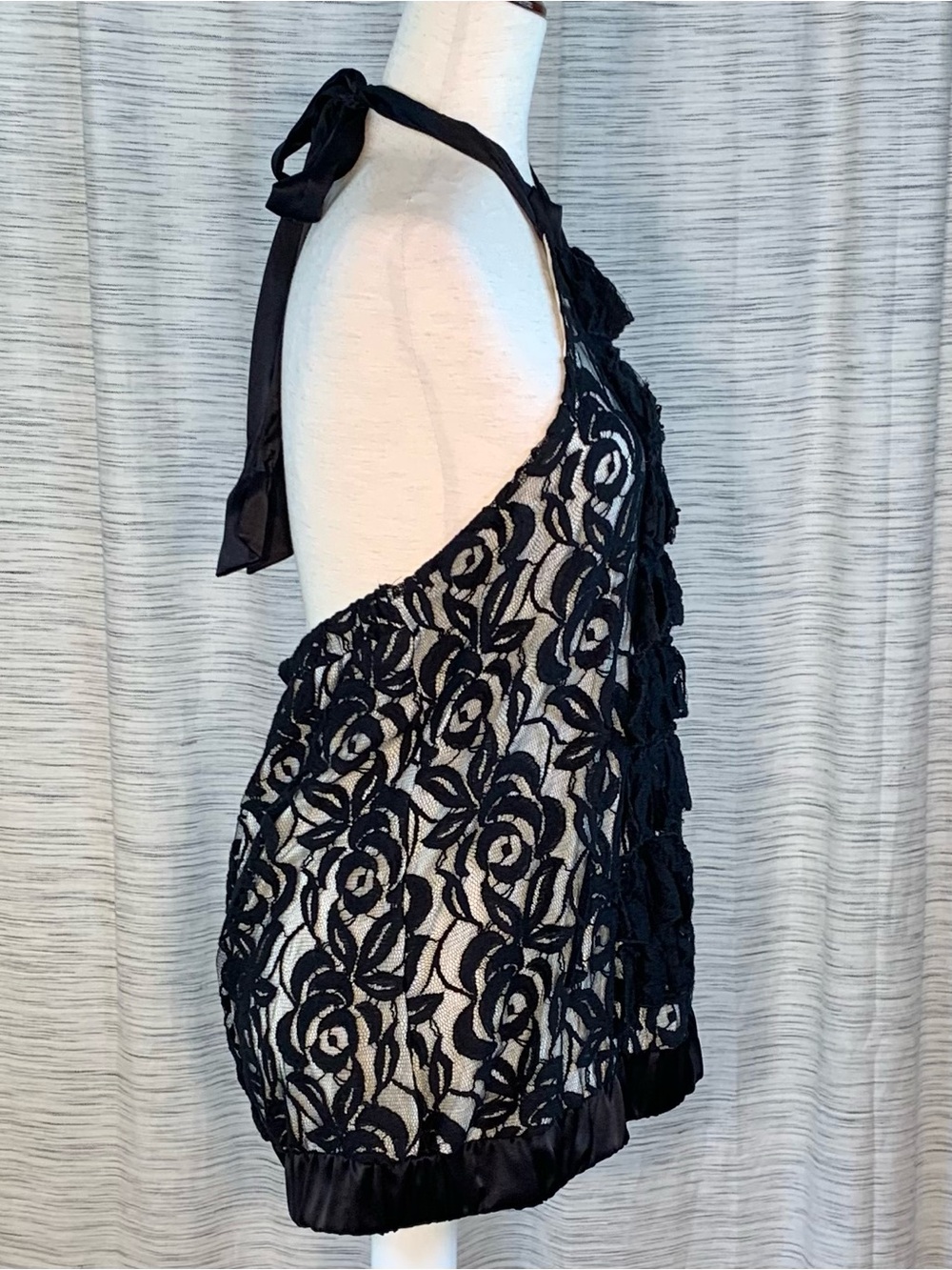 Lu Lu Lame black lace with white lining halter top. - Picture 12 of 15